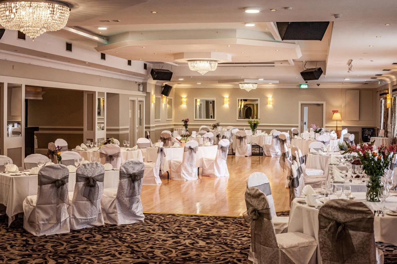 Gullane'S Hotel Ballinasloe Exteriör bild